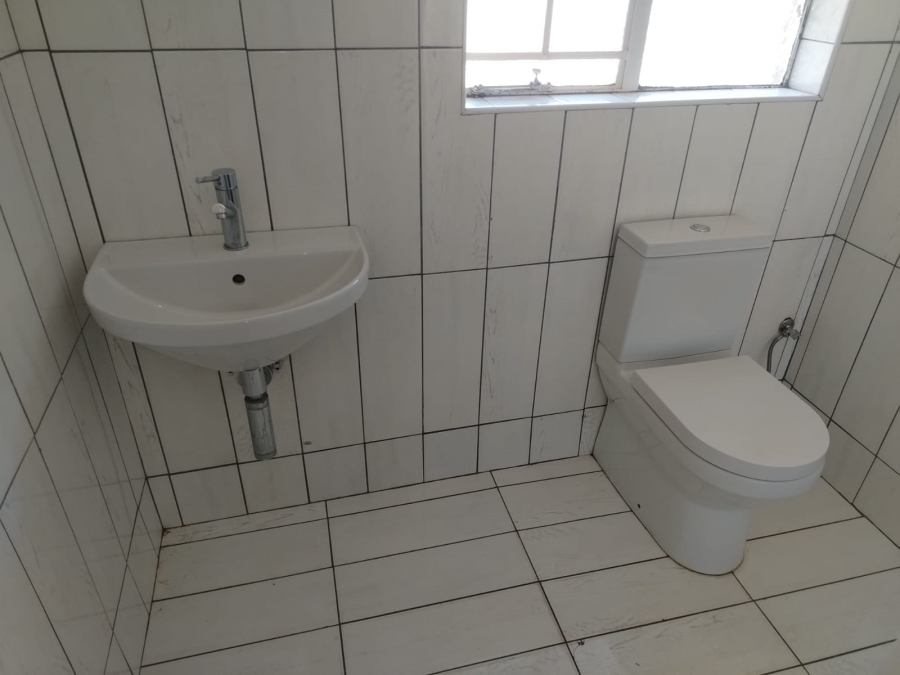 4 Bedroom Property for Sale in Vaalpark Free State